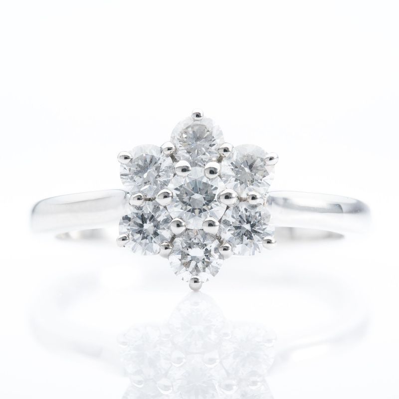 Platinum Brilliant Cut Diamond Daisy Cluster Ring