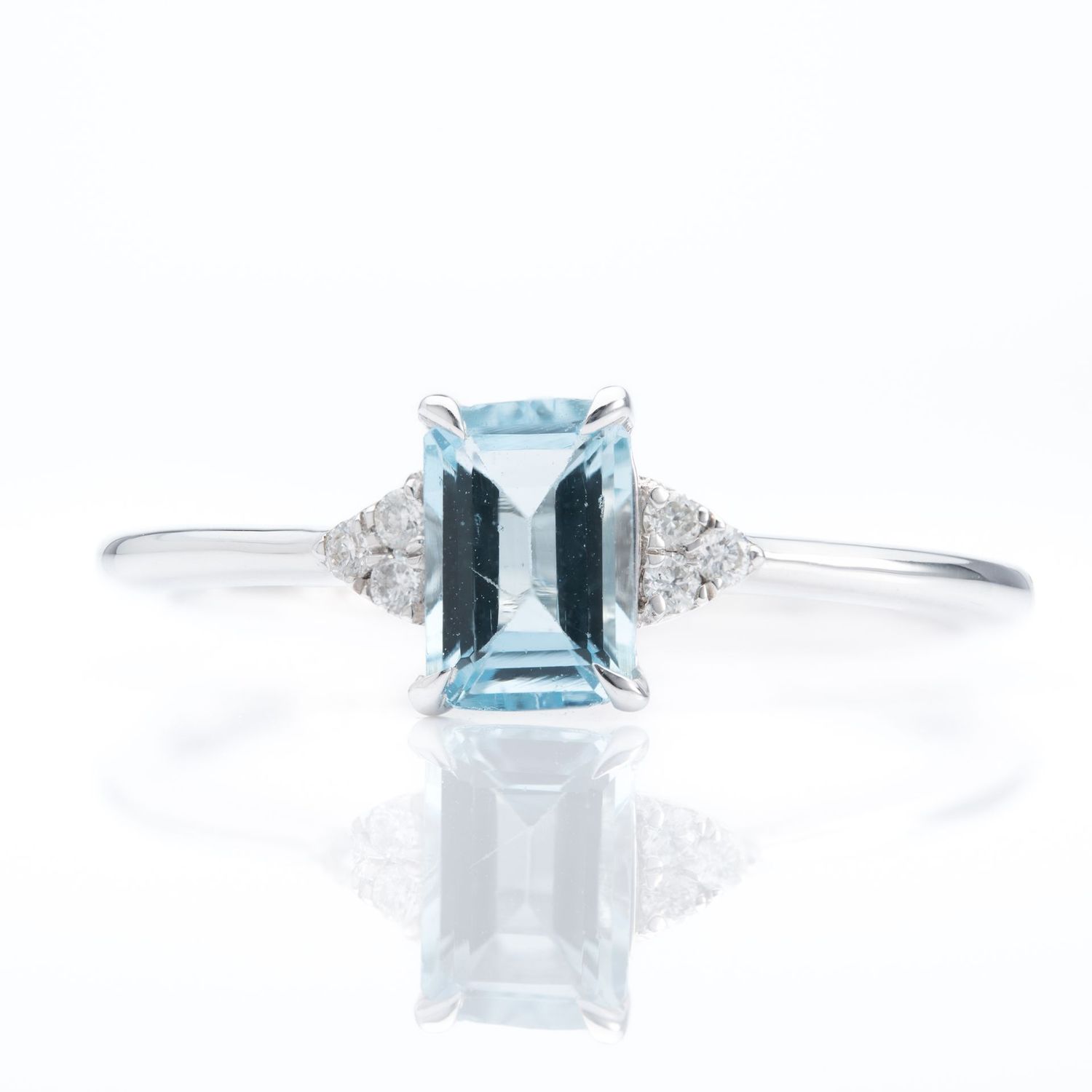 9ct White Gold Emerald cut Aquamarine and Diamond Trefoil shoulder Ring