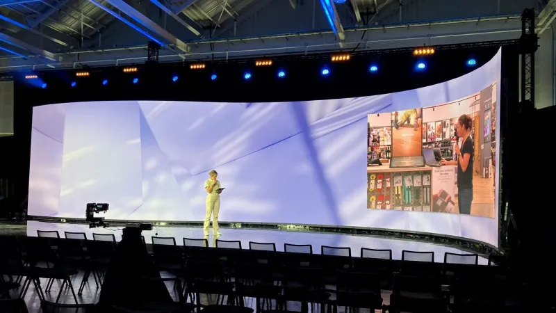 INDOOR 1.95MM LED VIDEO WALL DISPLAY RENTAL