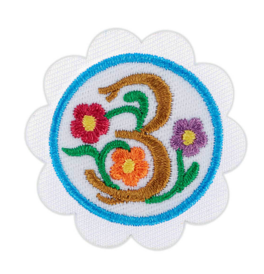 DAISY DESIGN WITH NATURE BADGE