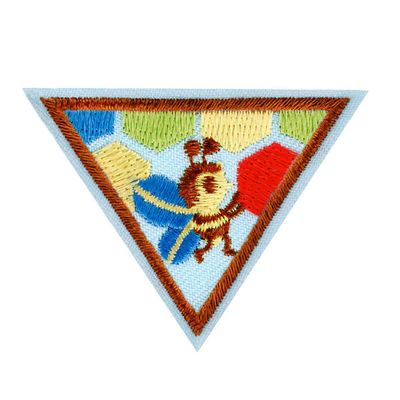 BROWNIE DESIGN WITH NATURE BADGE