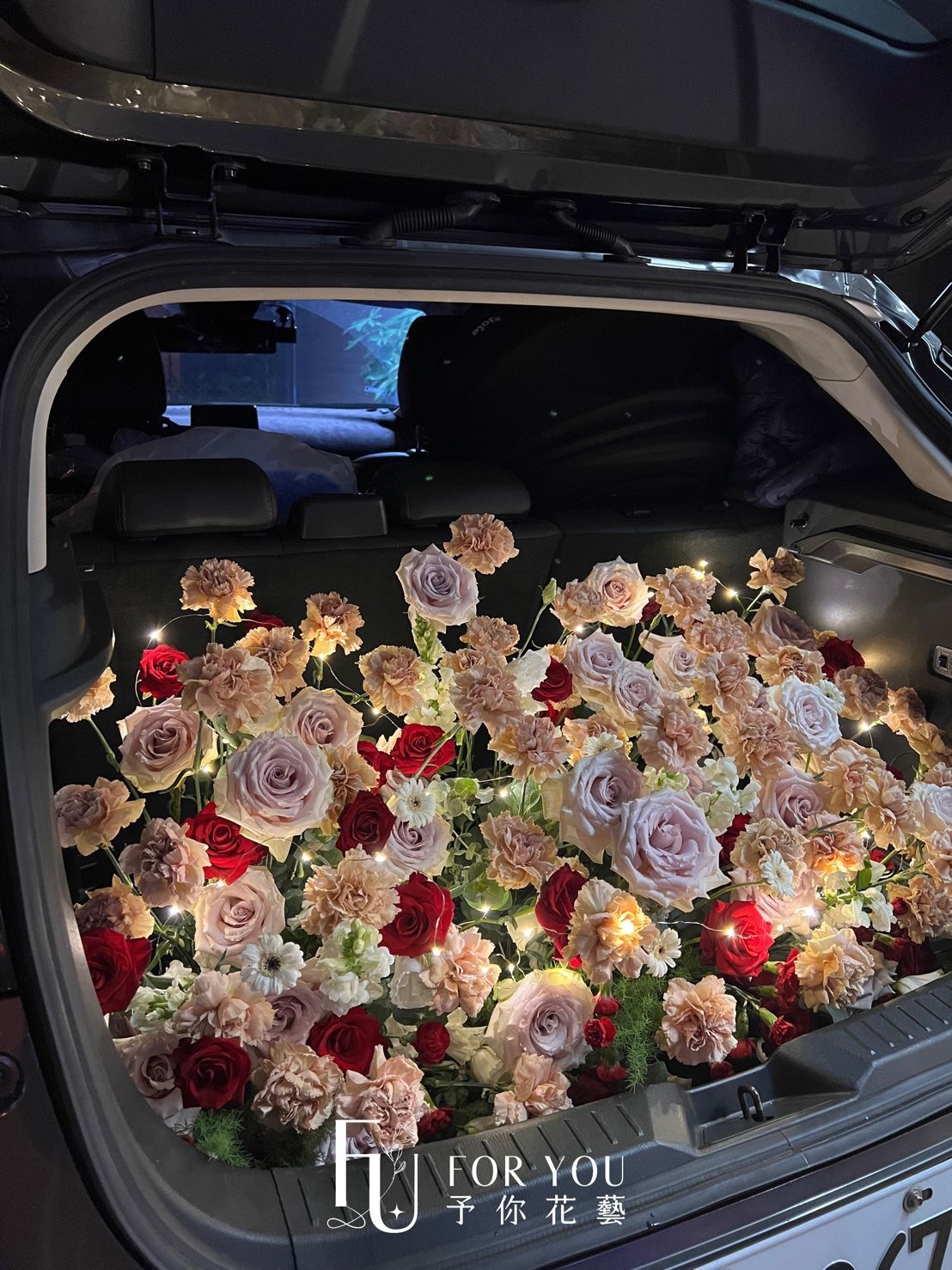 後車廂鮮花佈置