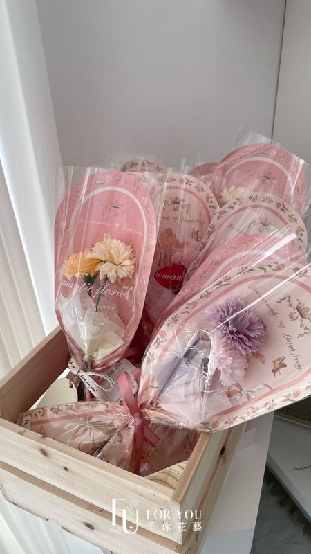康乃馨小花束（多款可選）