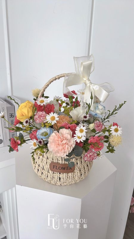 提籃鮮花