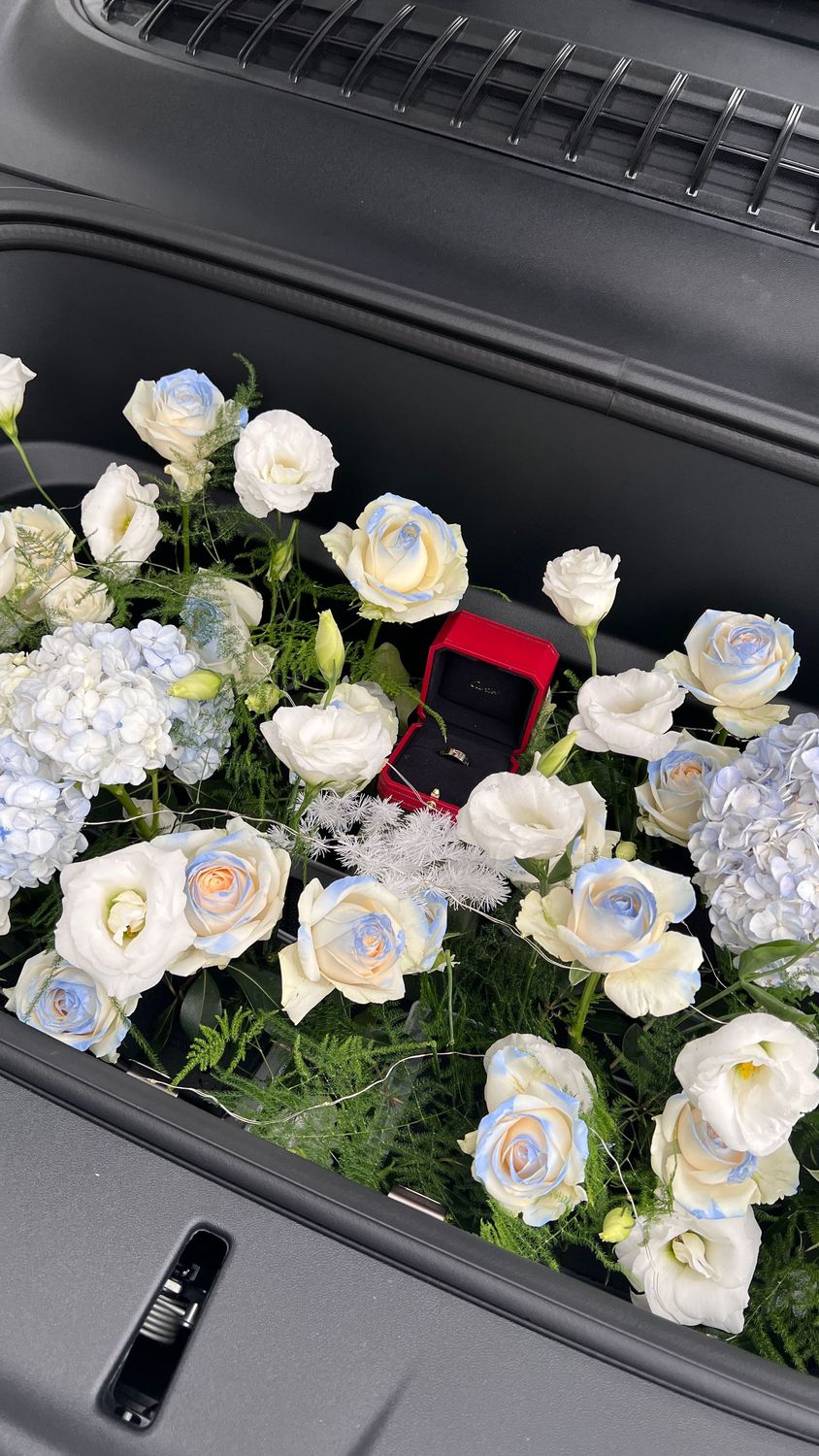 後車廂鮮花佈置