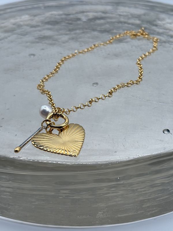 Percy Clip Necklace: Divine Spark, Ribbed Heart, Cloud Pearl