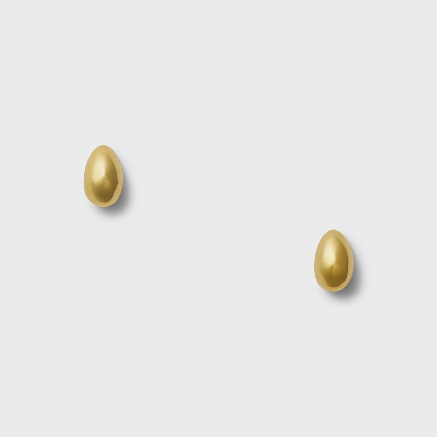 Medium Bean Post Earring
