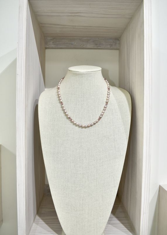 Pink Fresh Water Pearl Necklace