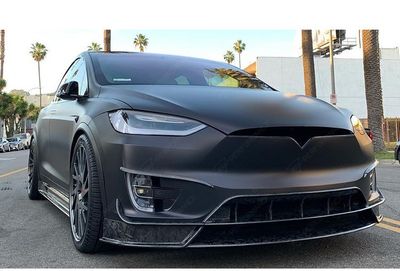 Body Kit modèle &quot;Racing&quot; pour Tesla MODEL X