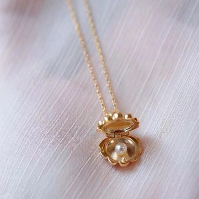 Mermaid, Melody Shell Retro Palace Ocean Freshwater Pearl Necklace