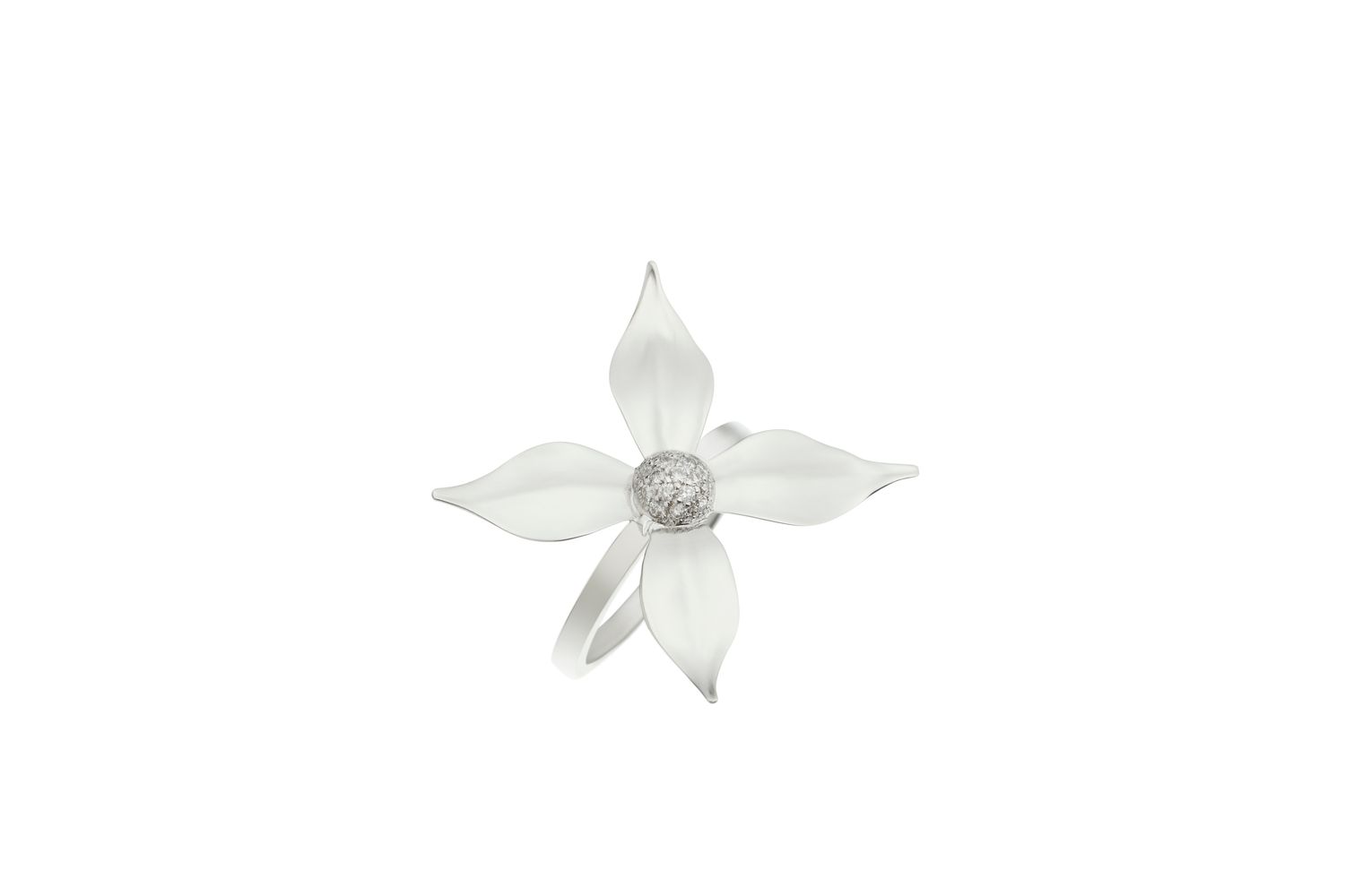 18KW Dogwood Bud Ring