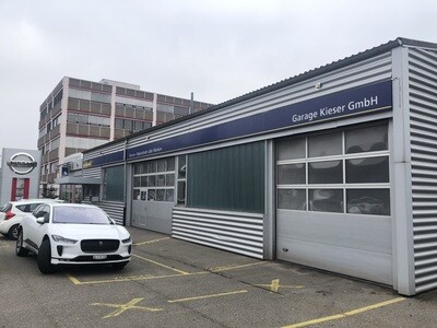 Energeek® Solar Panel für die E-Fahrzeug Nissan Garage Kieser in Neuenhof Kanton Aargau mit 121 CHF Mietertrag pro Jahr