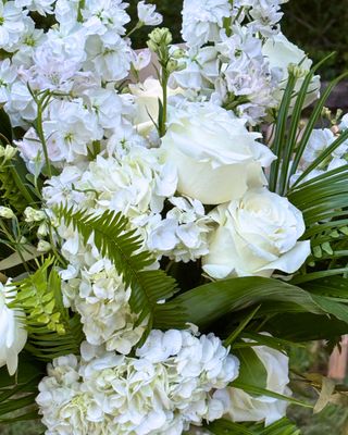 ETERNITY GLASS VASE ARRANGEMENT