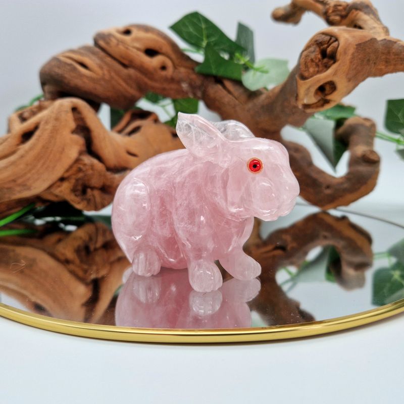 Rosenquarz Hase