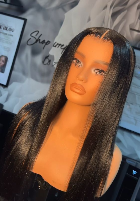 Lace Closure middle part ( FLASH SALE ) 