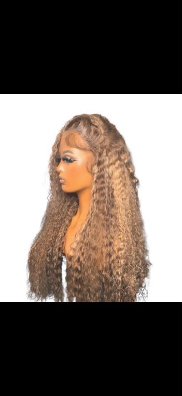  Honey Dipped Curls 