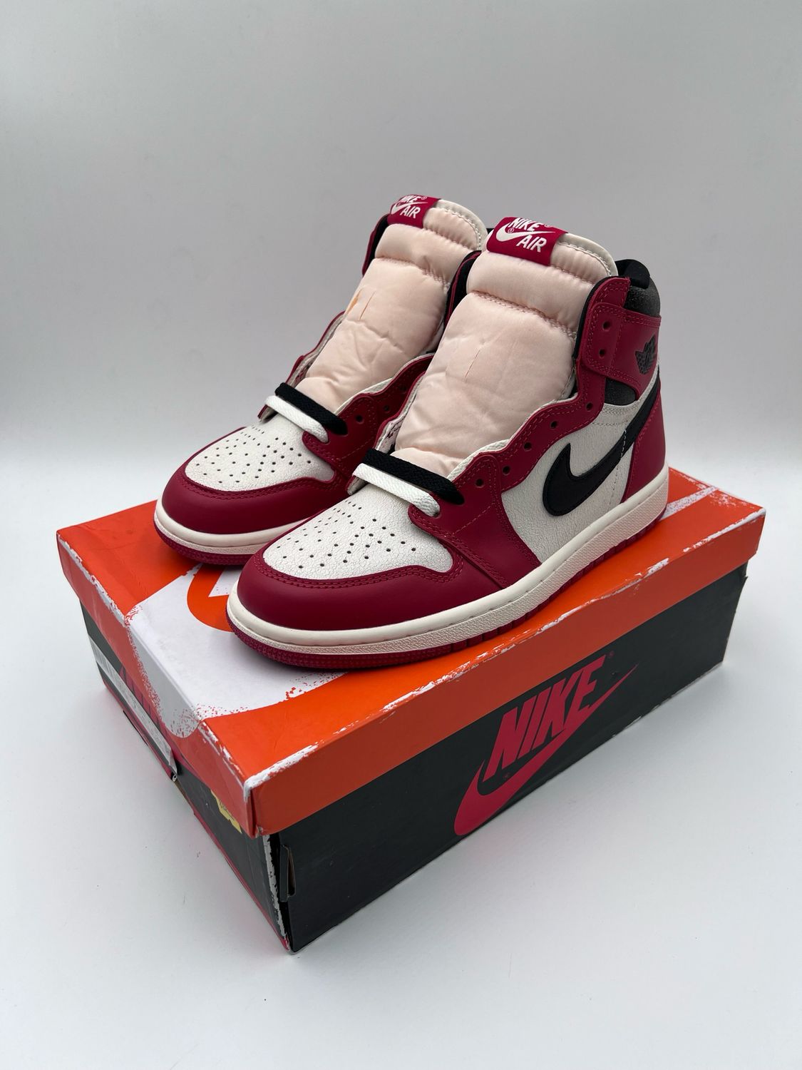 Air Jordan 1 High Lost &amp; Found