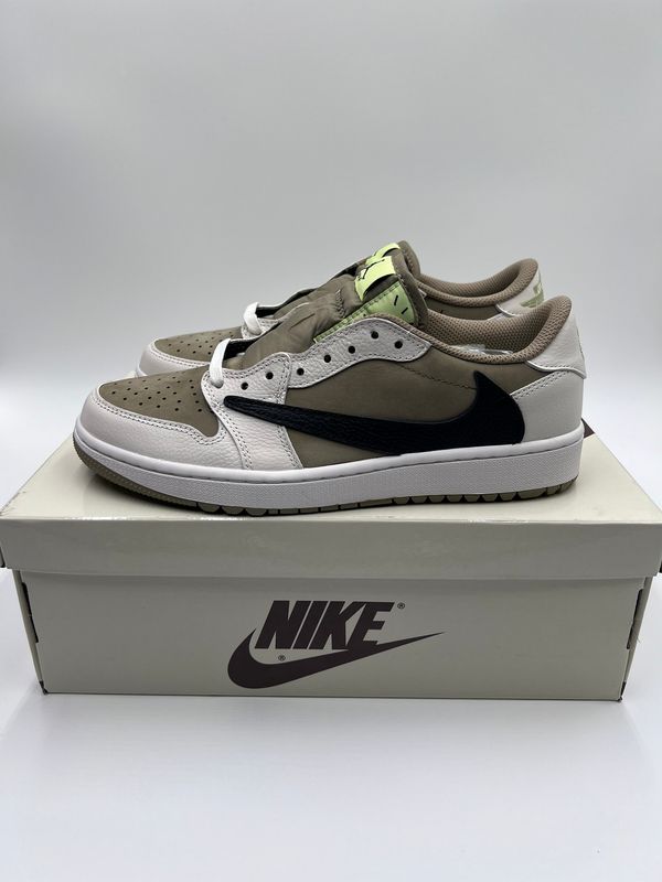 Air Jordan 1 Low x Travis Scott Golf