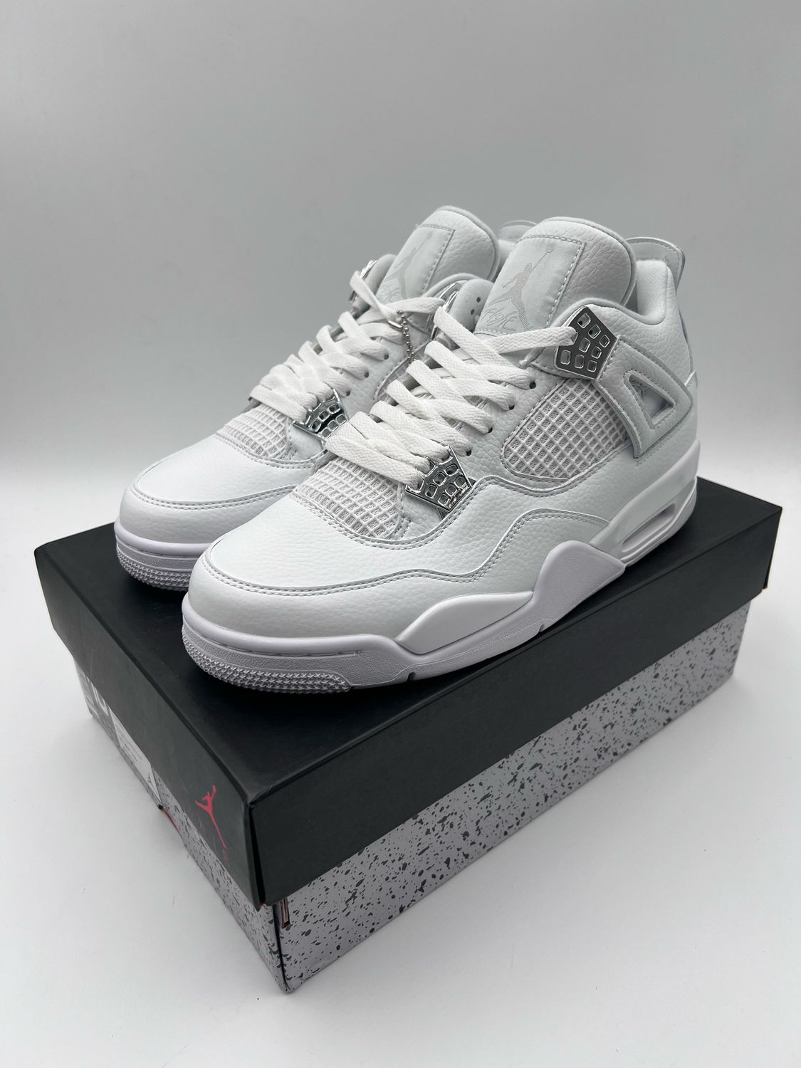 Air Jordan 4 Retro Pure Money