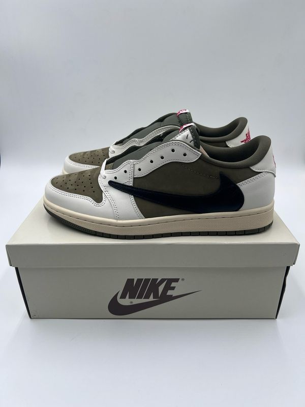 Air Jordan 1 Low x Travis Scott Medium Olive