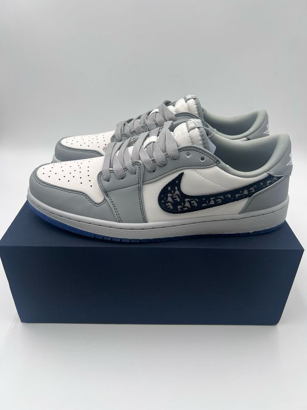 Air Jordan 1 Low x DIOR