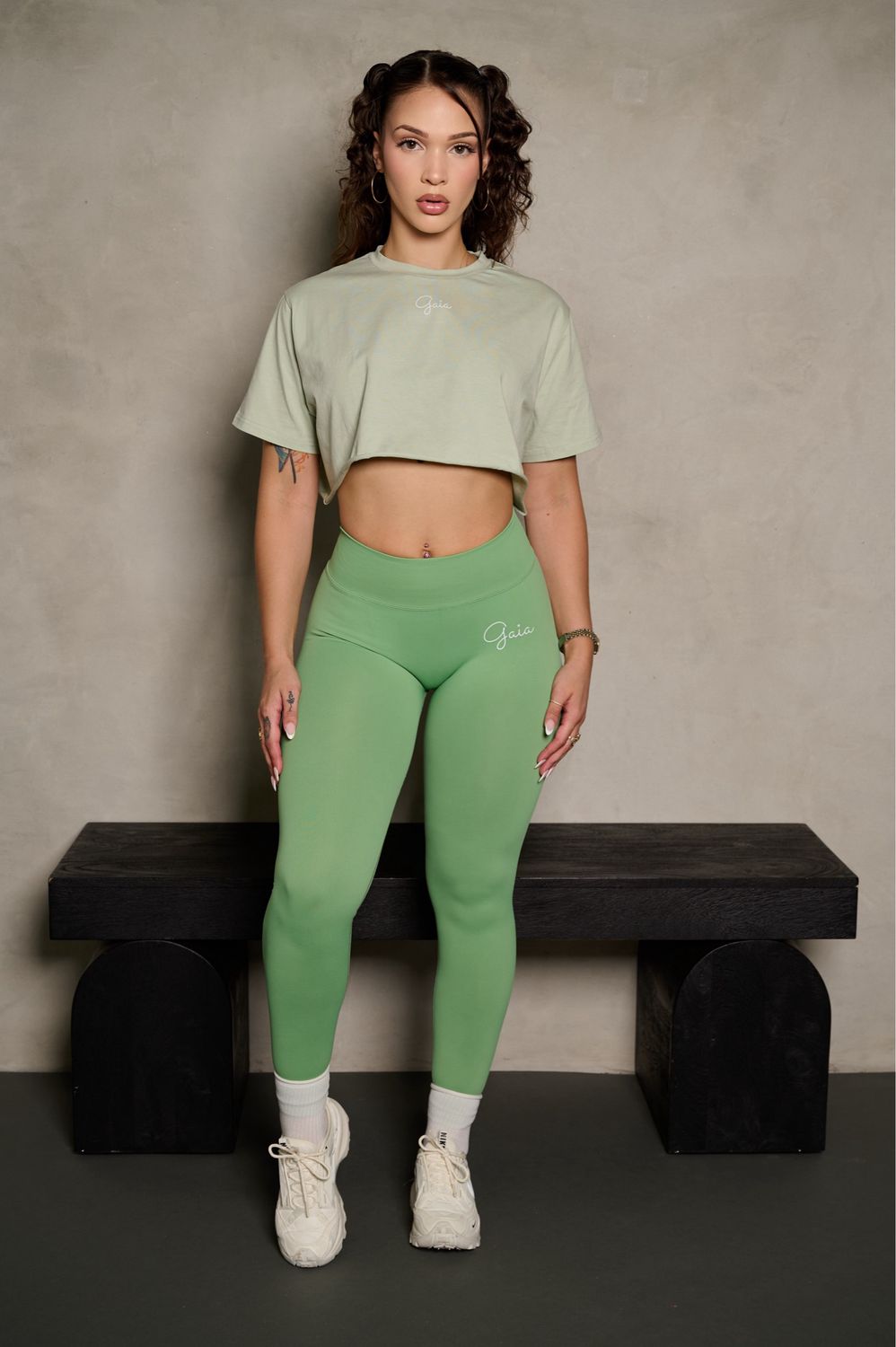 Avocado Green Sculpting V-Back Legging
