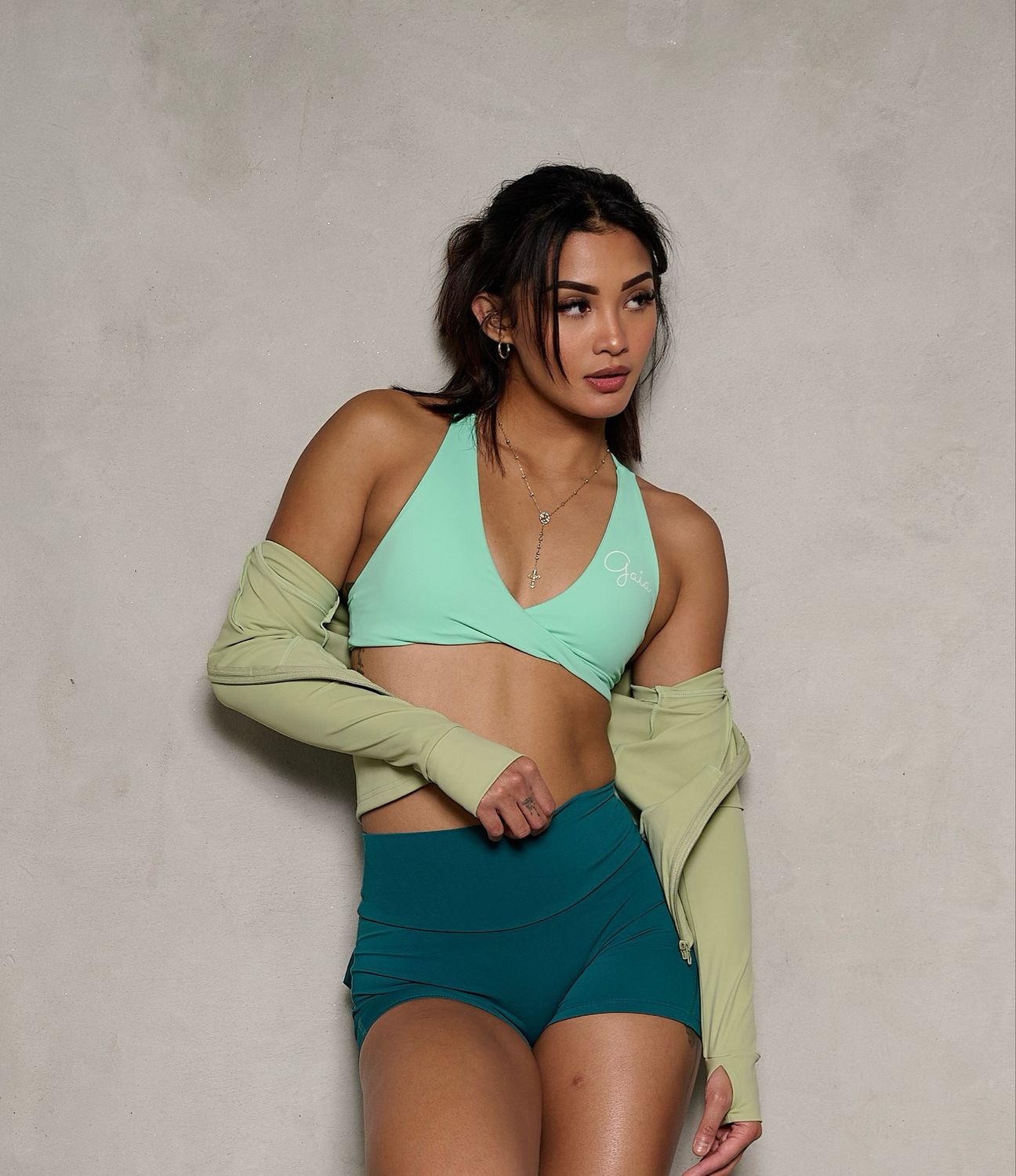 NEON GREEN FRONT TWIST/ CROSS BACK SPORTS BRA