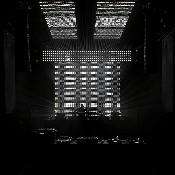Show Pix 64