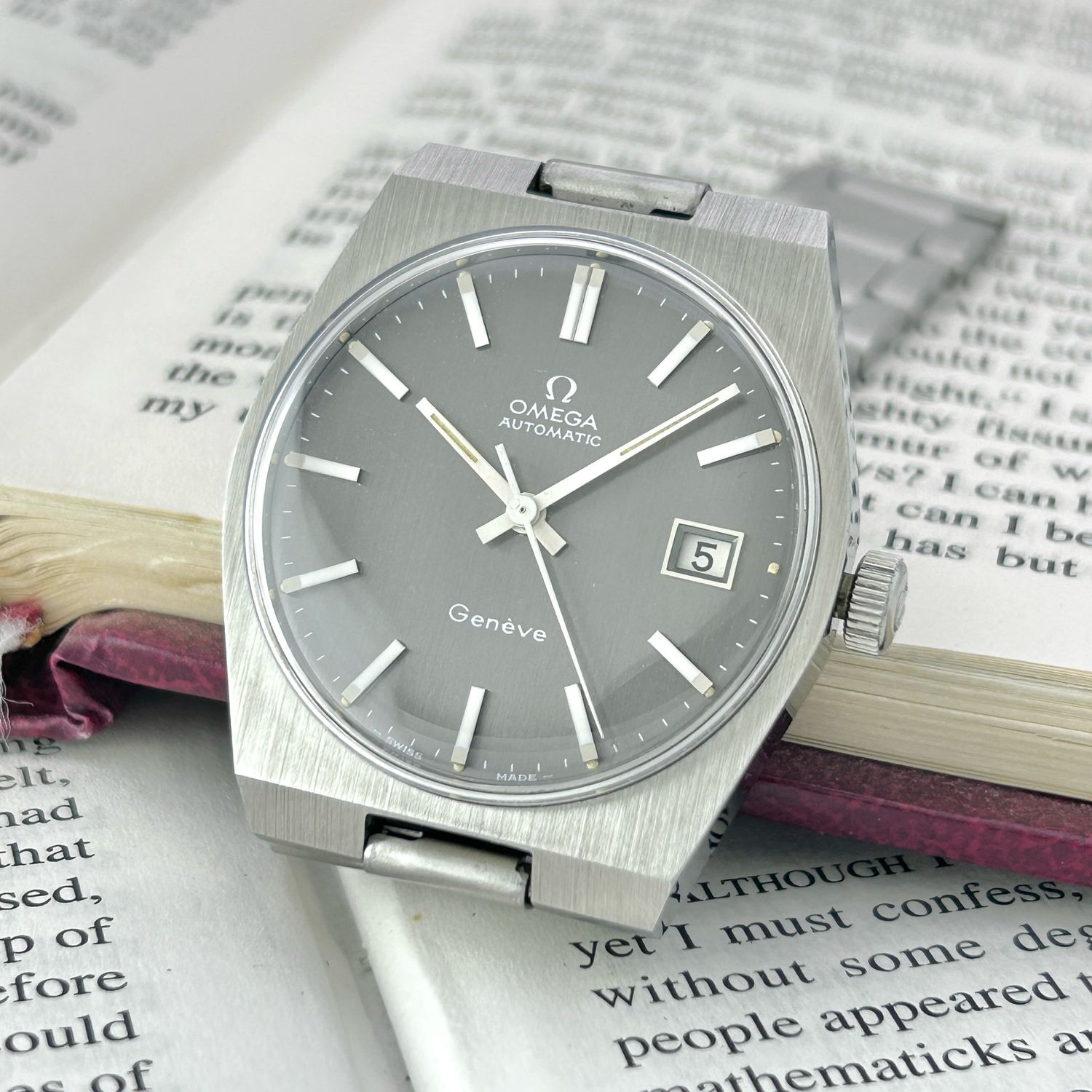 Omega Geneve Grey Dial Ref.166.099 Cal.1481 35.0mm 1971