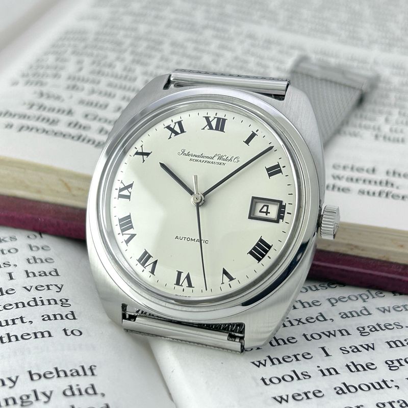 IWC Cushion Case Roman Dial Jumbo R1819AD C.8541B 36.0mm 1974