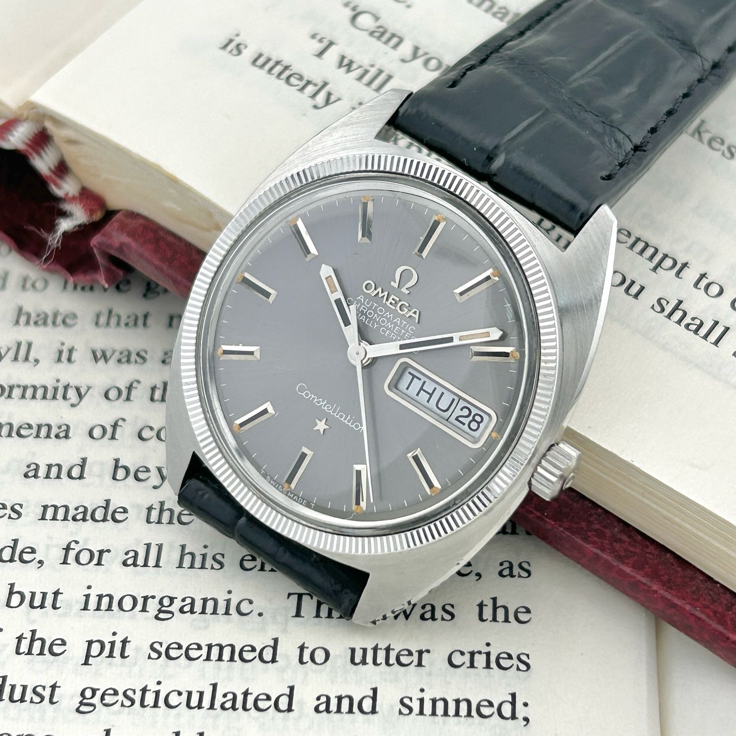 Omega Constellation 14k white gold bezel Ref.168.029 Cal.751 35.0mm 1969