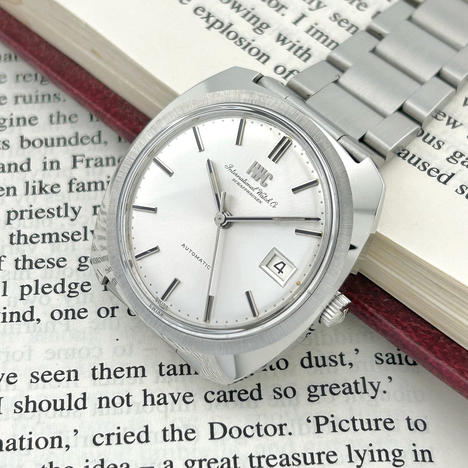 IWC Cushion Ref.814AD Cal.8541B 35.0mm 1971