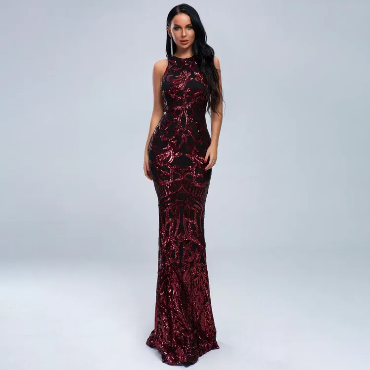 Retro bright evening dress lady