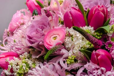 All Fresh Flowers