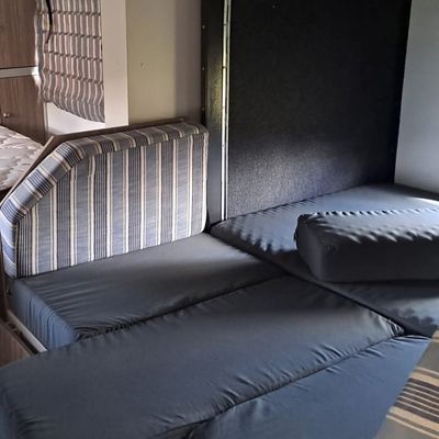 Fitted Sheets - UEV25
