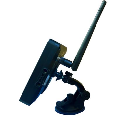 HD wireless camera system with 7” monitor with DVR