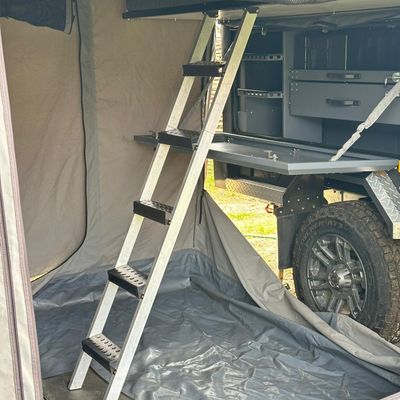 Replacement Trailer Ladder – Courage Trailer