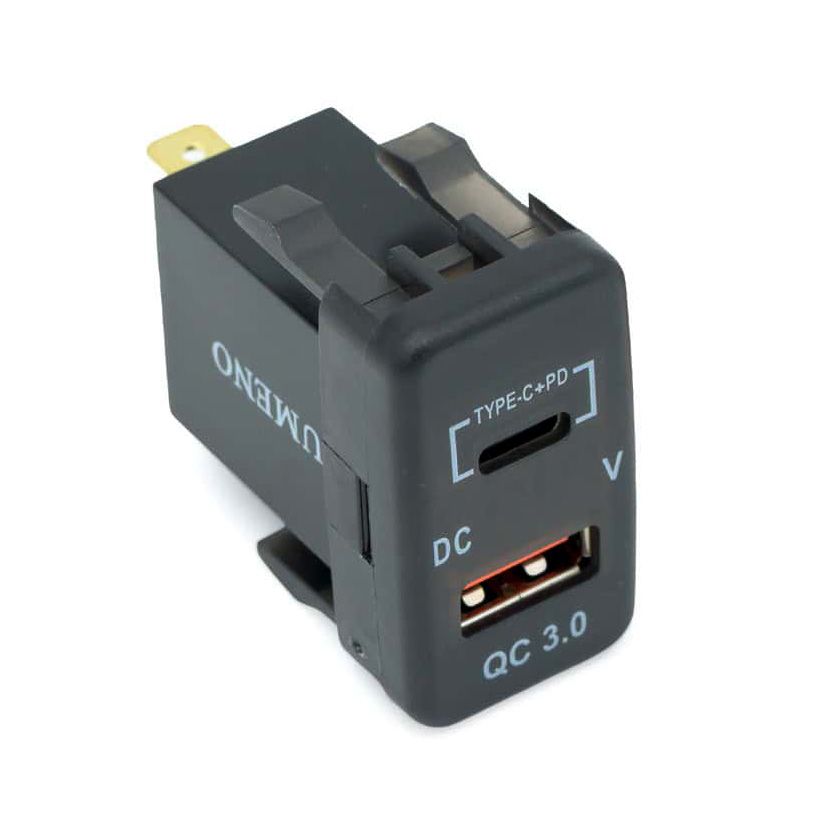Lumeno QC3 USB &amp; Type-C - Charger- VIGO &amp; REVO