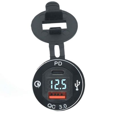 Lumeno QC3 Dual USB Charger &amp; Voltmeter