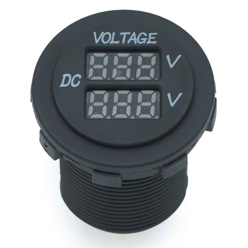 Lumeno Dual Volt Meter Socket