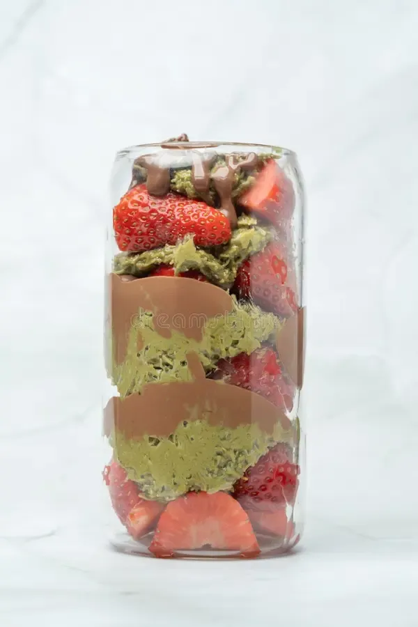 upgrade moederdag box Dubai strawberry vulling