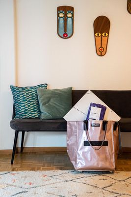 Shop Hulken Bag by color