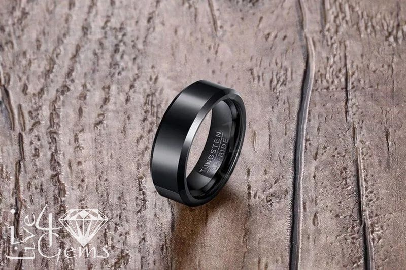 Tungsten Carbide 6mm Matte Black Stripe Band