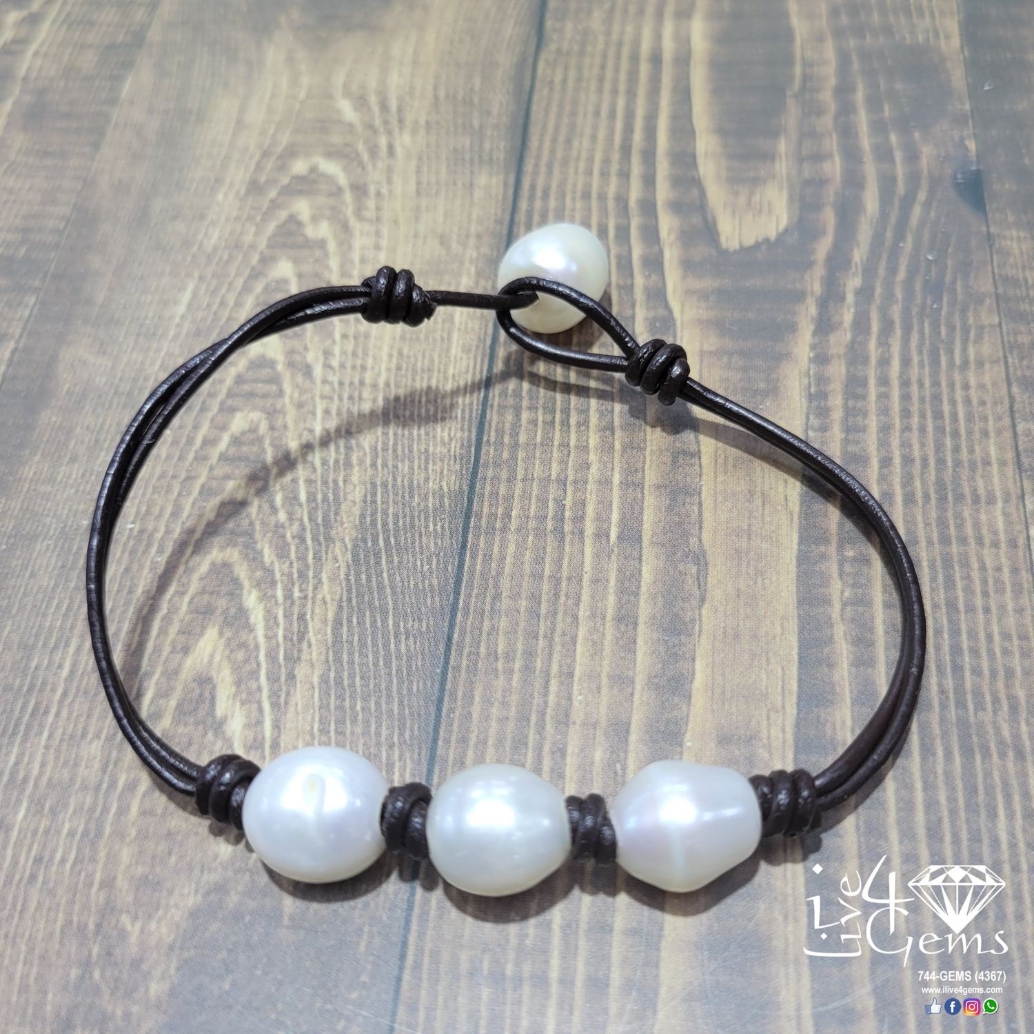 Pearl Baroque Triple Leather Bracelet