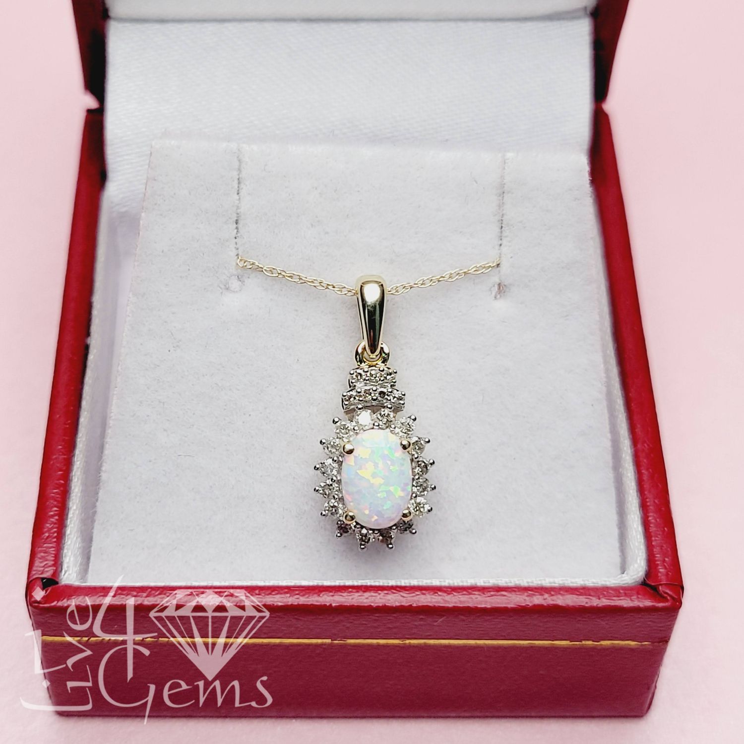 10kty 0.15ctw Dia/Opal Pendant/Chain