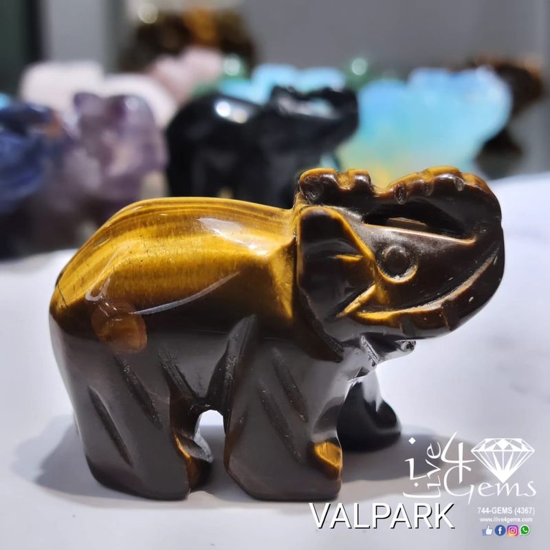 Gemstone Animal  Tiger&#39;s Eye Elephant