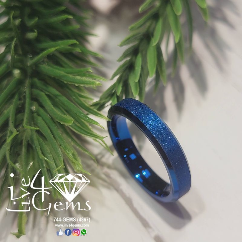 Tungsten Carbide 4mm Blue Band