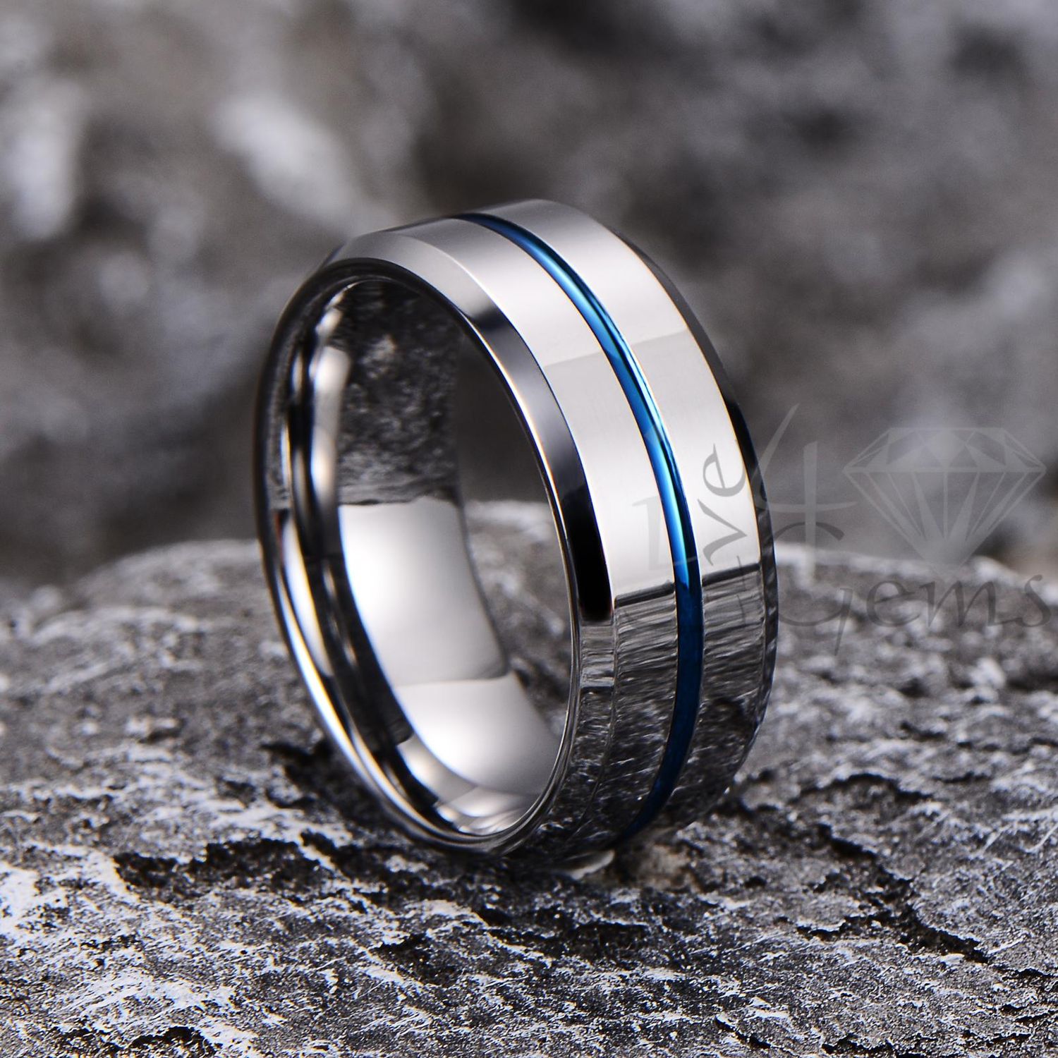 Tungsten Carbide Silver w Blue Stripe Band