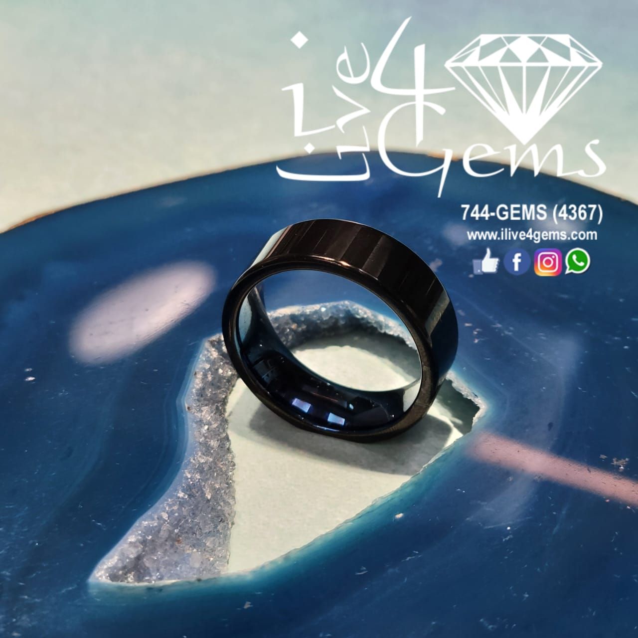 Tungsten Carbide Glossy Black Blue Inlay, Size: 11
