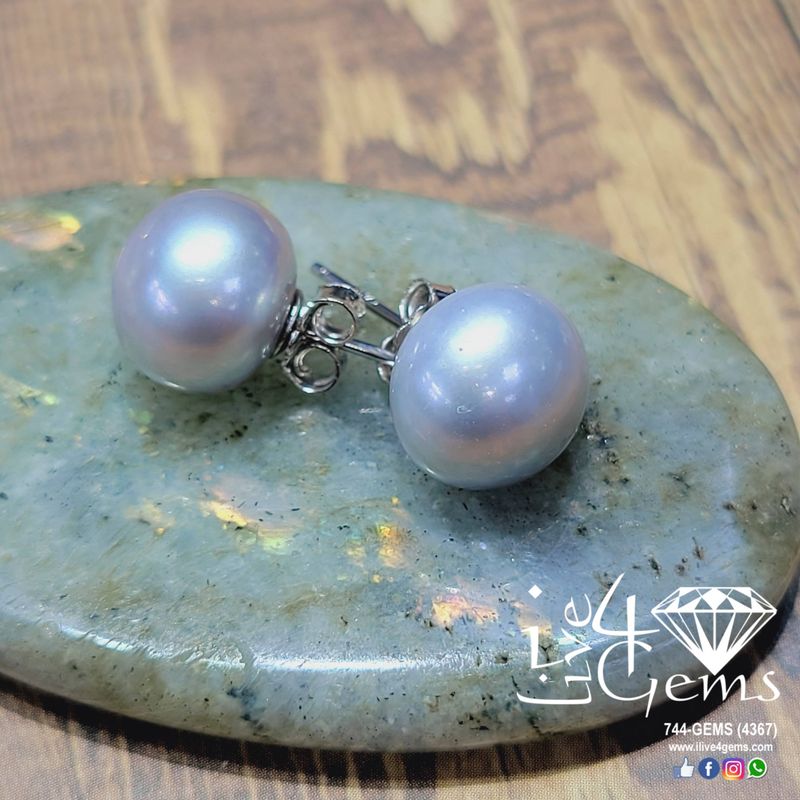 Silver Pearl Studs Gray 10mm